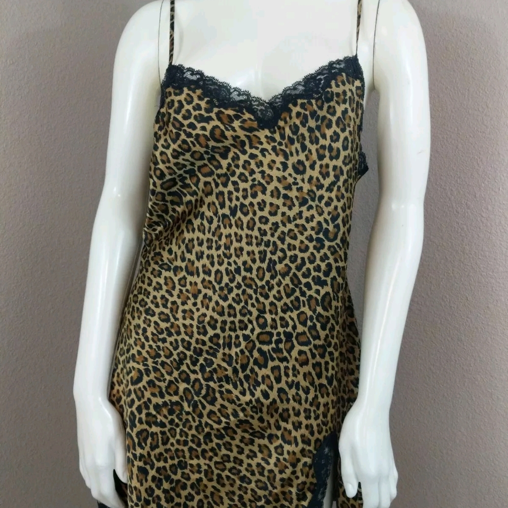 Victoria's Secret Lingerie Cheetah Medium Vintage